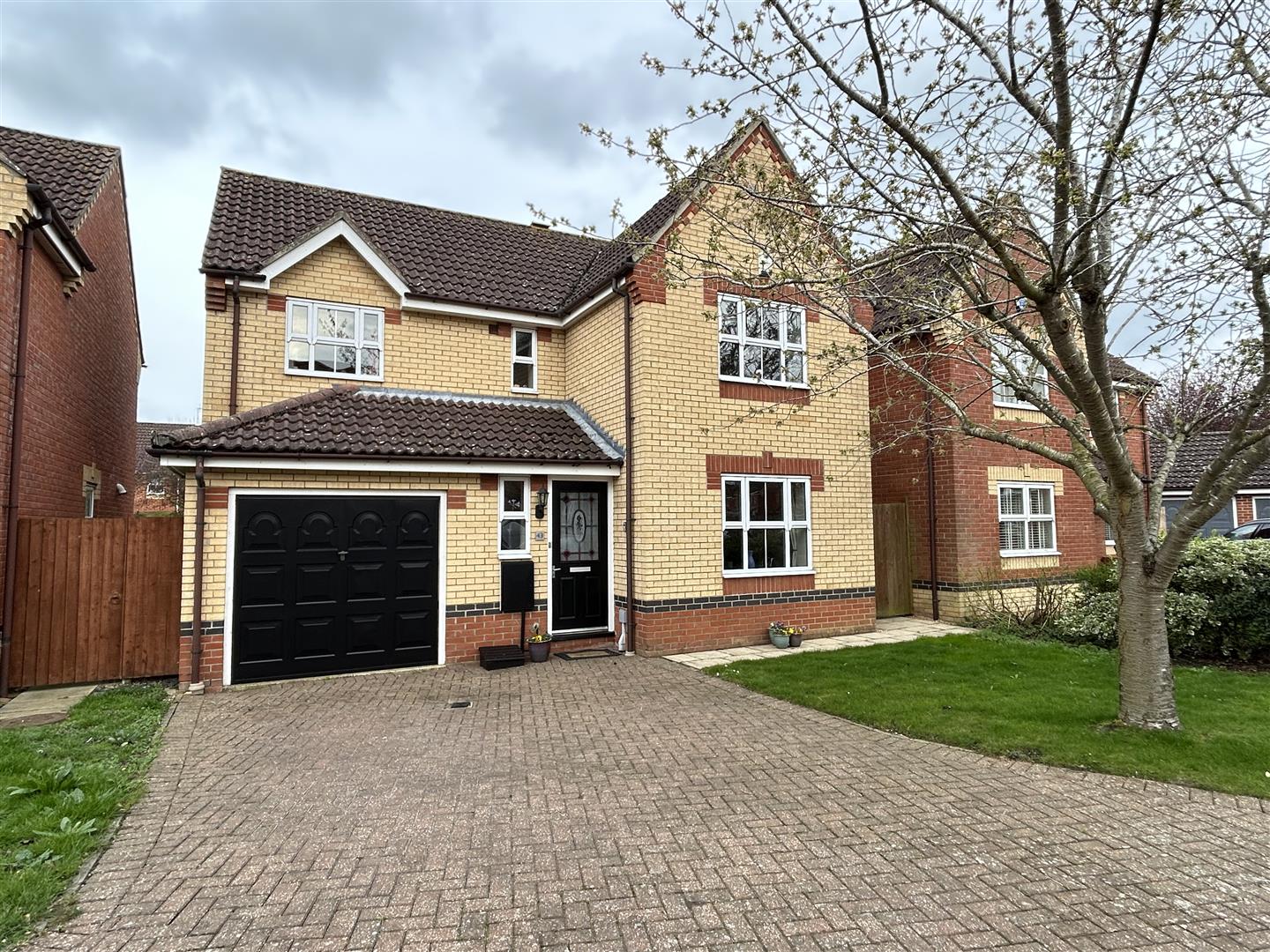 4 Bedroom for sale in Witchford Cheffins Ely Sales
